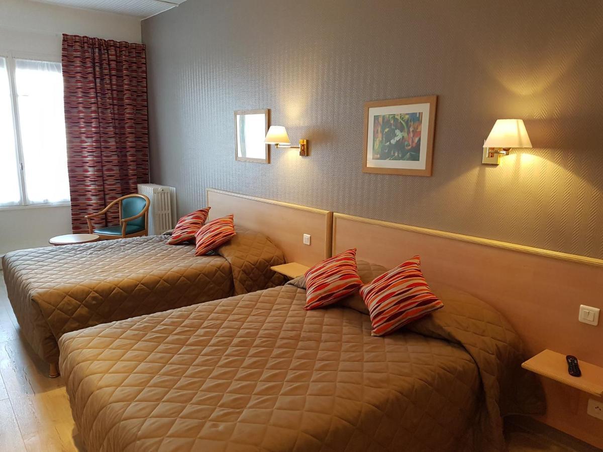 Hotel Du Cheval Rouge Versailles Exterior photo
