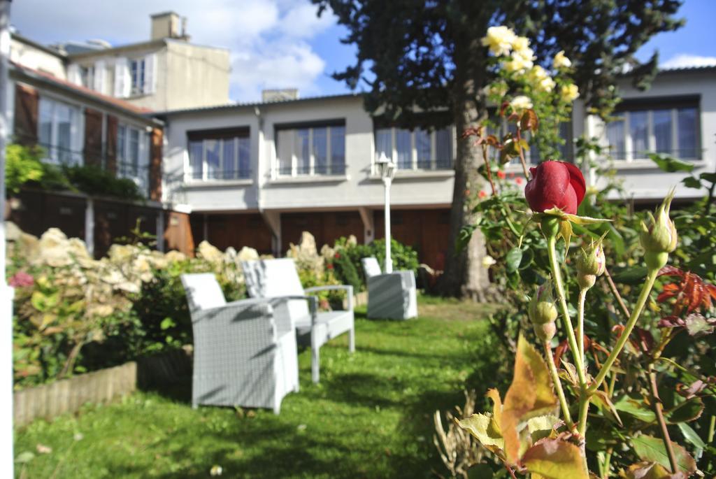 Hotel Du Cheval Rouge Versailles Exterior photo